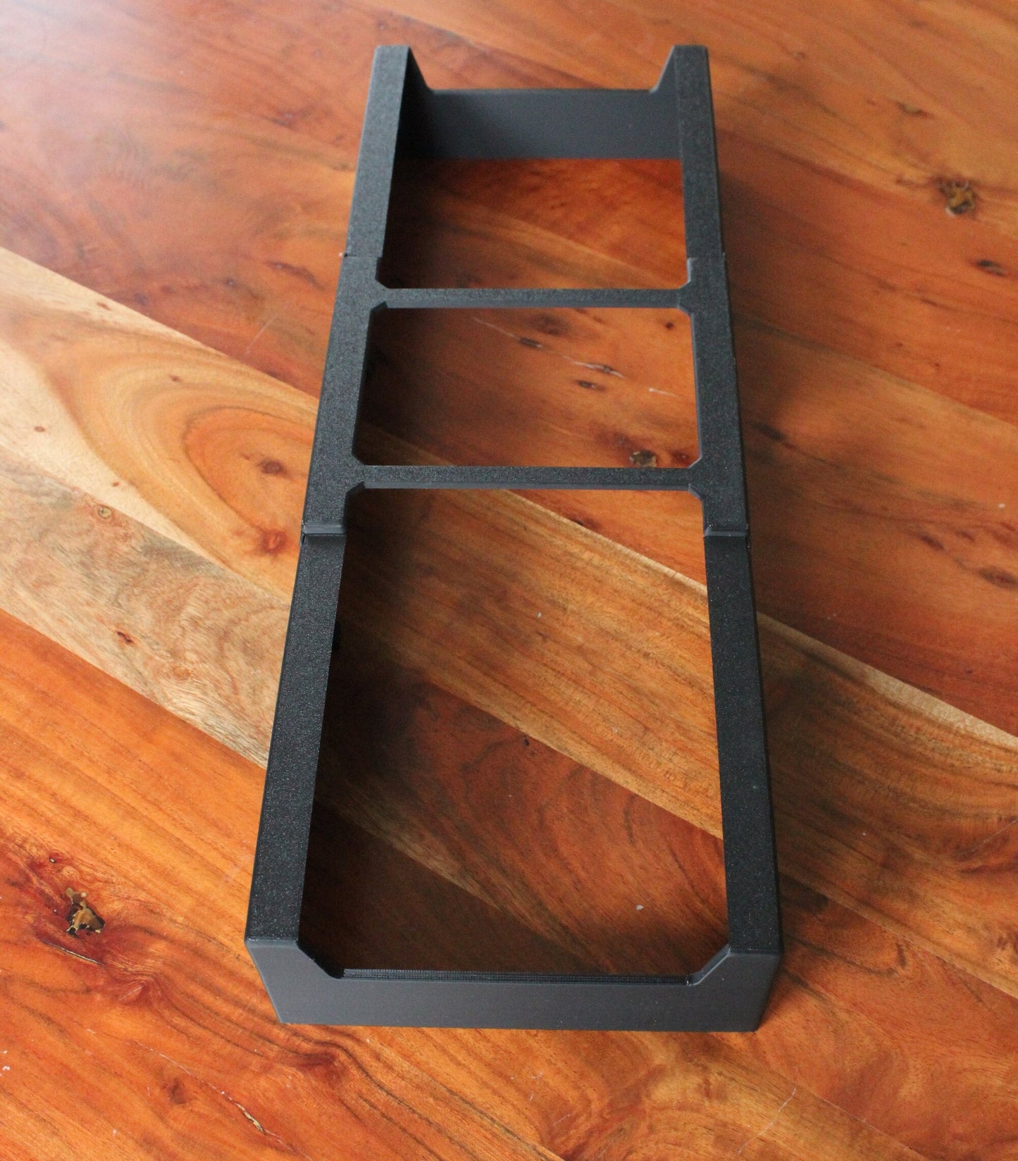 Reef Flare Pro L Lampenschirm – Blendschutz | stabile 4‑Seiten‑Halterung, weniger Streulicht